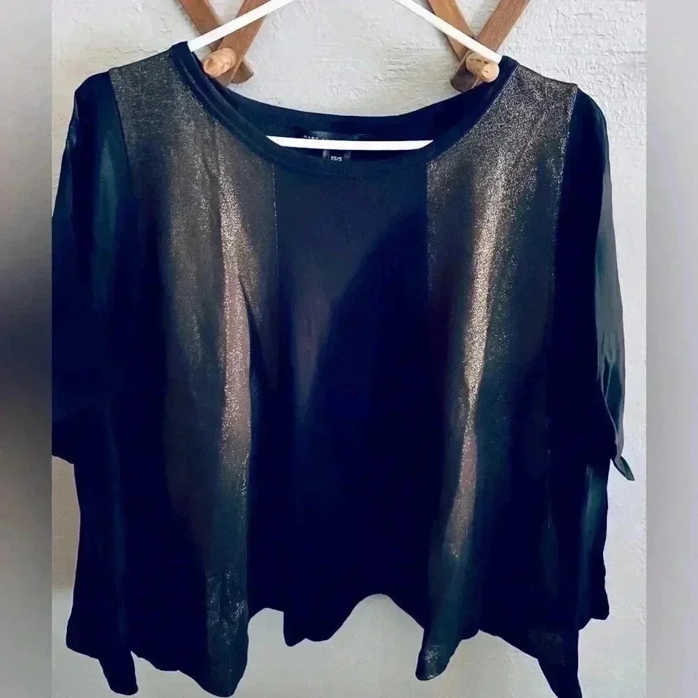 Black/metallic oversized top Marc by Marc Jacobs new with tags size xs/s